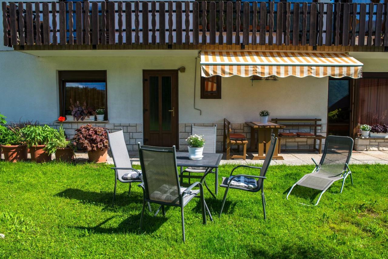 Apartma Rombon Brdo With Free Onsite Parking Bovec Bagian luar foto